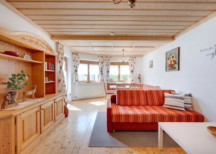 Hirschalmblick Camping *