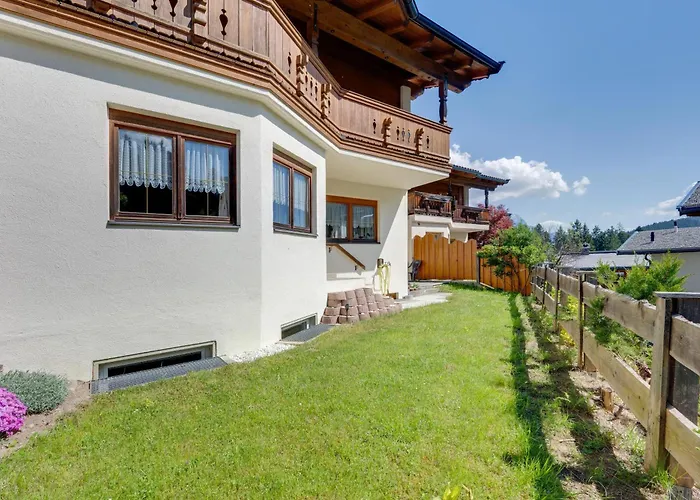 Hirschalmblick Camping *